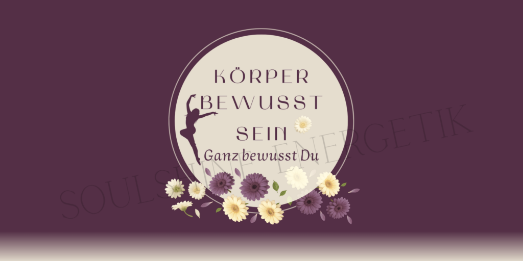 Logo mit kreisförmiger, cremefarbener Mitte auf violettem Hintergrund, Silhouette einer Tänzerin links, darunter ein Blumenkranz in Gelb- und Lilatönen; Text 'KÖRPER BEWUSST SEIN' prominent